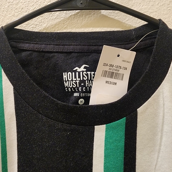 HOLLISTER STRIPED EMBROIDERED GRAPHIC TEE - Picture 3 of 4